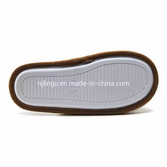 Волк, мужчины, женщины, дети, меховые плюшевые игрушки, зимние теплые тапочки с животными